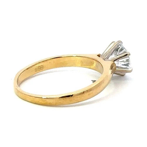 14Ct Yellow Gold 1 Ct TW Diamond Simulant Solitaire Engagement Ring - Sz N 1/2