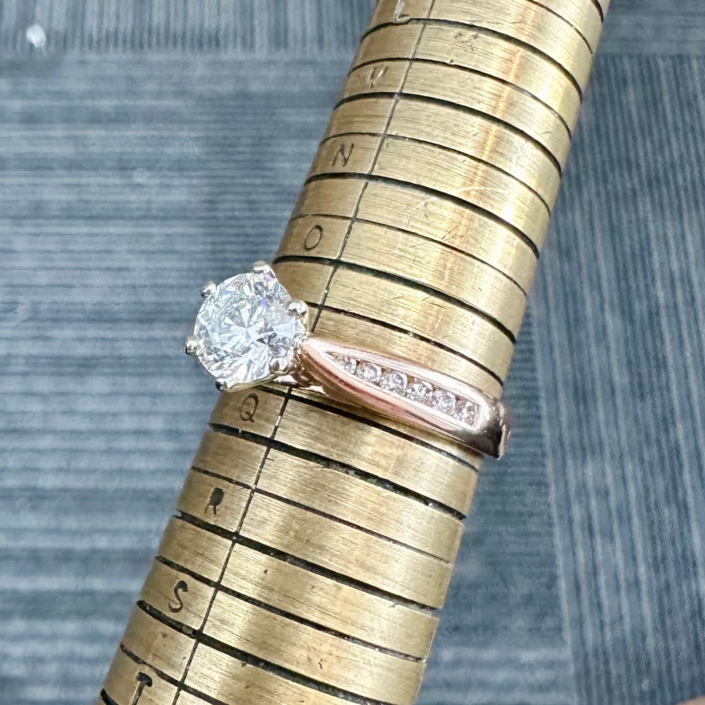 18Ct Rose Gold 1.32Ct TW Diamond Engagement Ring Sz P 1/2