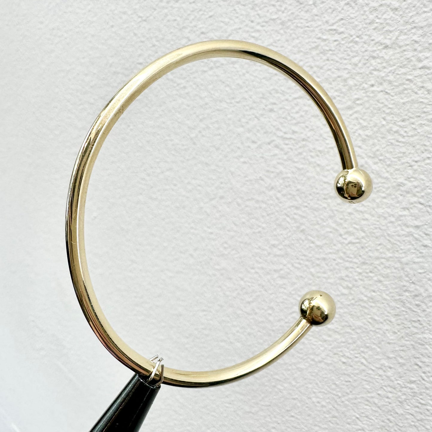 9Ct Yellow Italian Gold Hollow Torque Bangle 5.5"