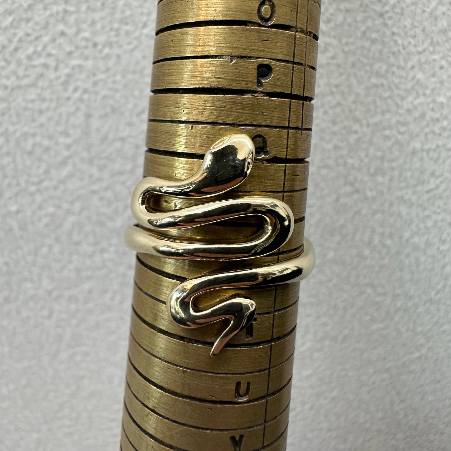 9Ct Yellow Gold Serpent Ring