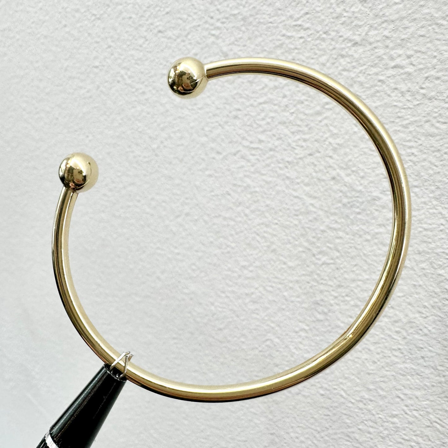 9Ct Yellow Italian Gold Hollow Torque Bangle 5.5"