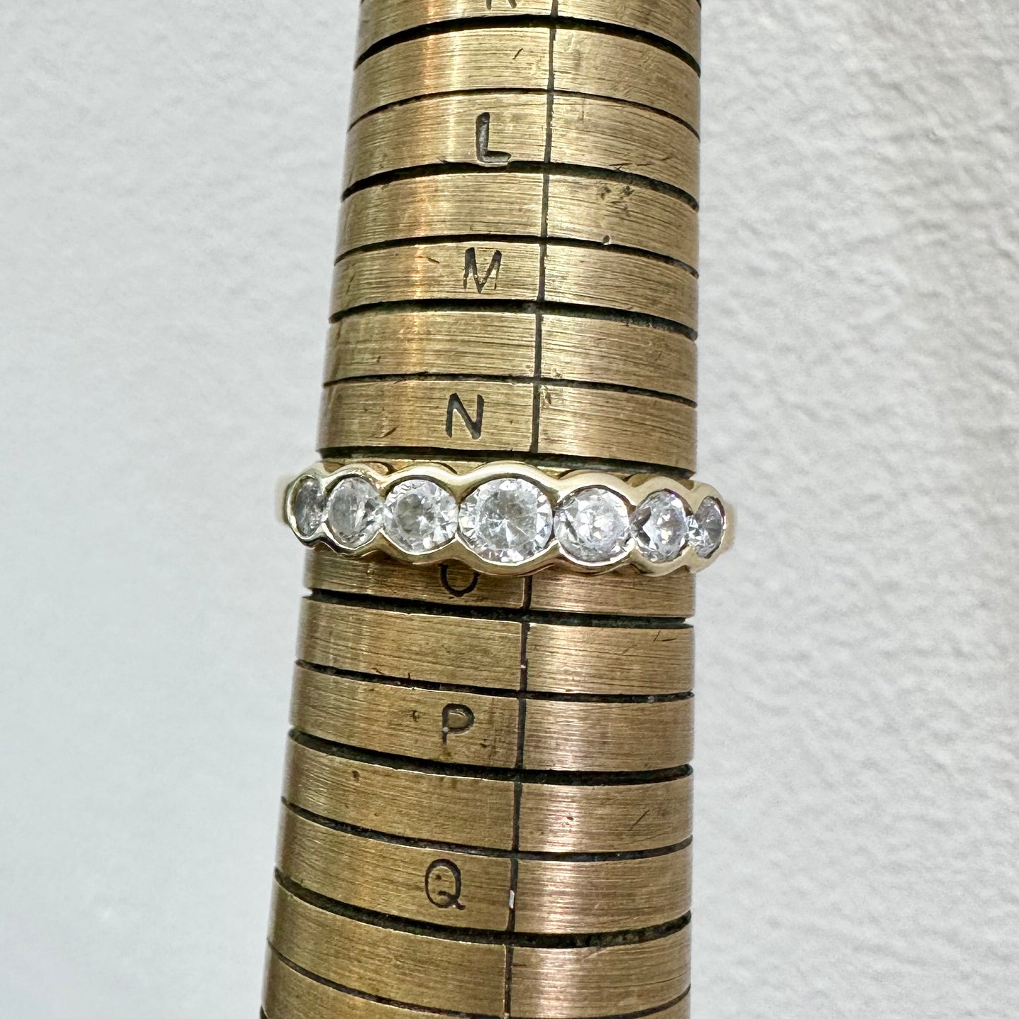 9Ct Yellow Gold .75Ct TW Diamond Simulant Graduating Band Ring Sz N 1/2