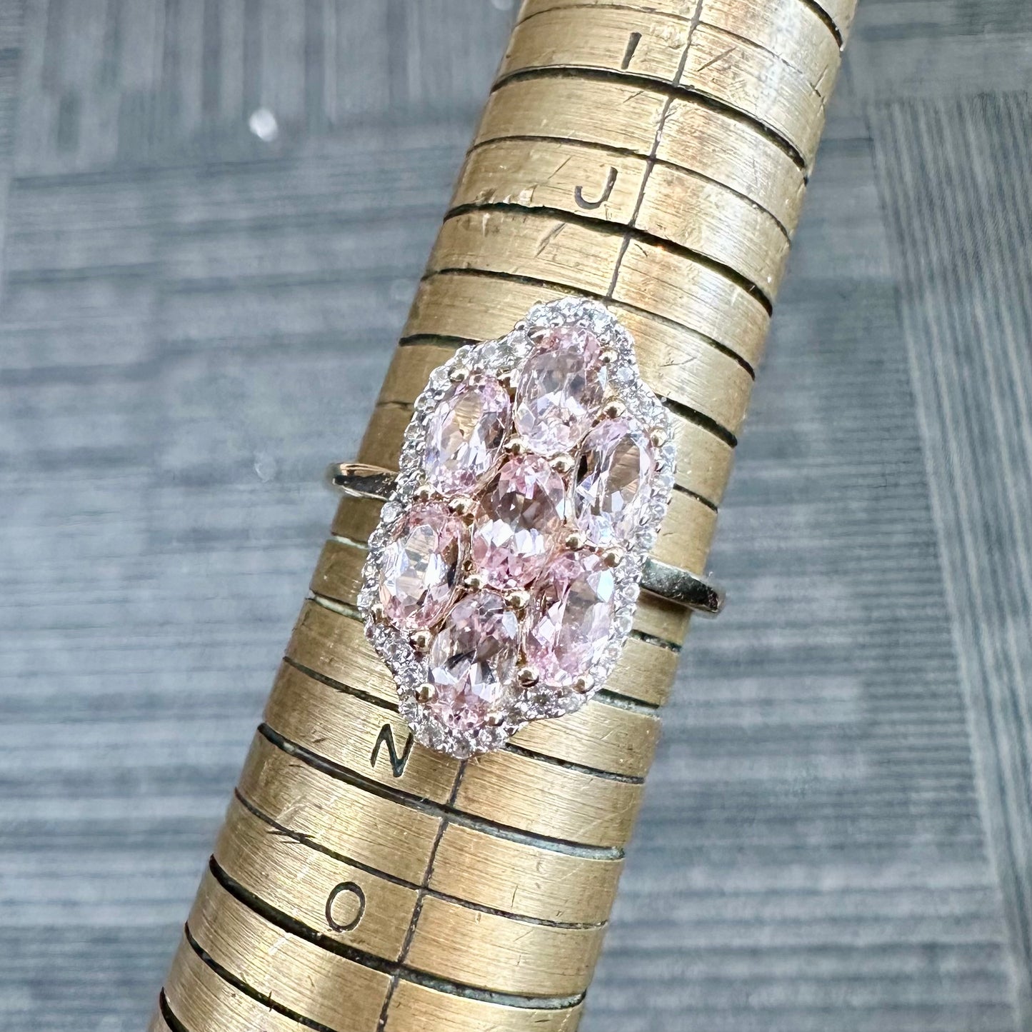 9Ct Yellow Gold Morganite & Diamond Simulant Set Ring Sz L 1/2