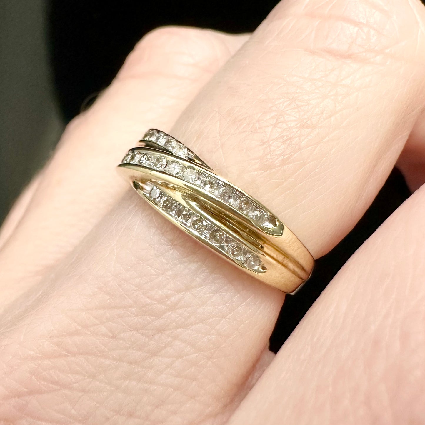 10Ct Yellow Gold .27Ct TW Diamond Crossover Band Ring Sz L 1/2