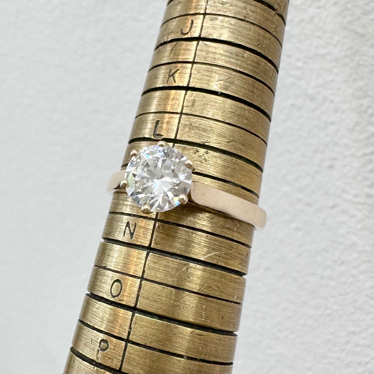 9Ct Yellow Gold 1.00 TW Diamond Simulant Solitaire Engagement Ring Sz M