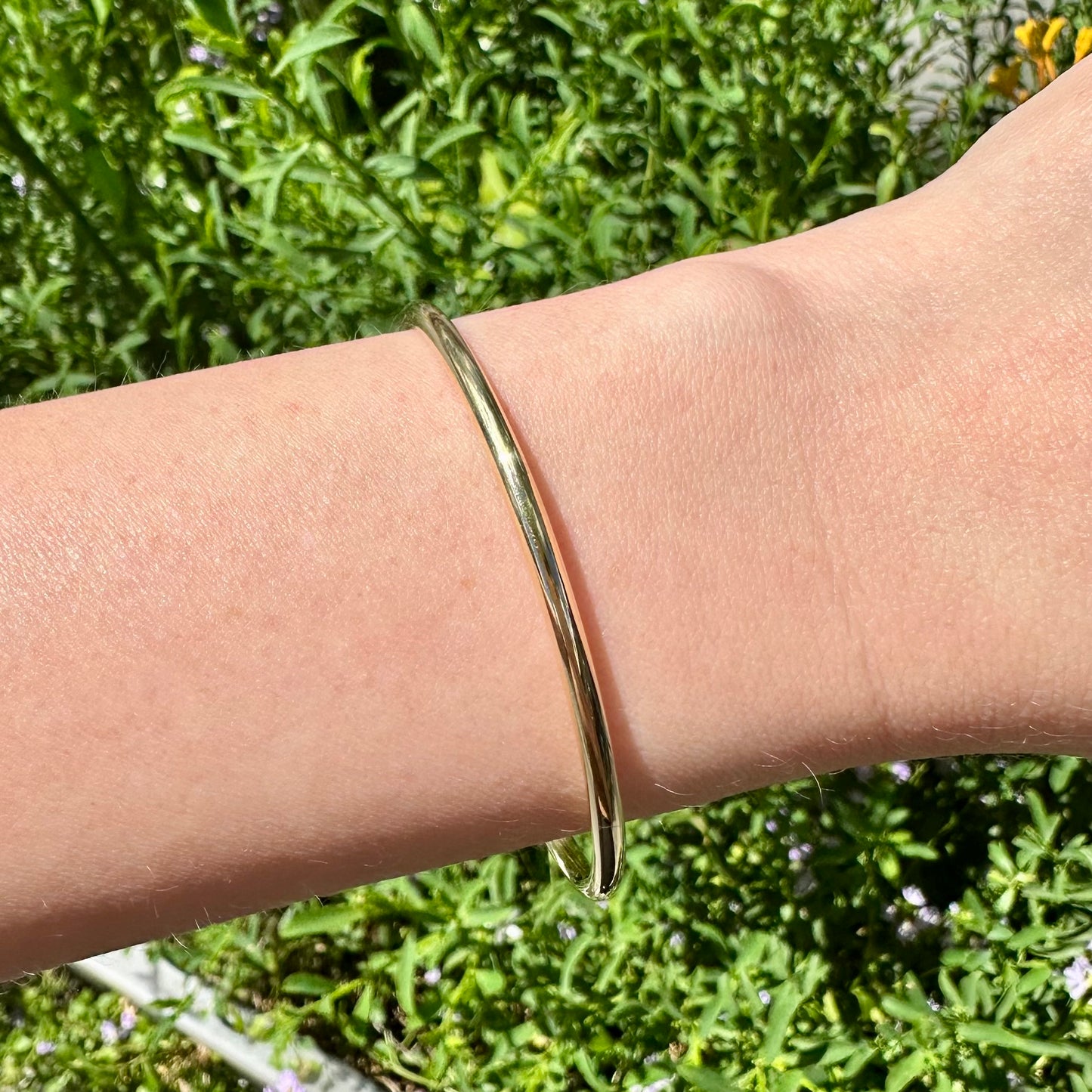 9Ct Yellow Italian Gold Hollow Torque Bangle 5.5"