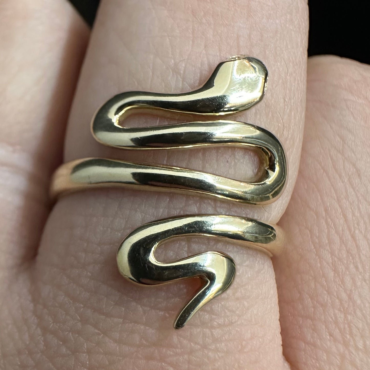 9Ct Yellow Gold Serpent Ring