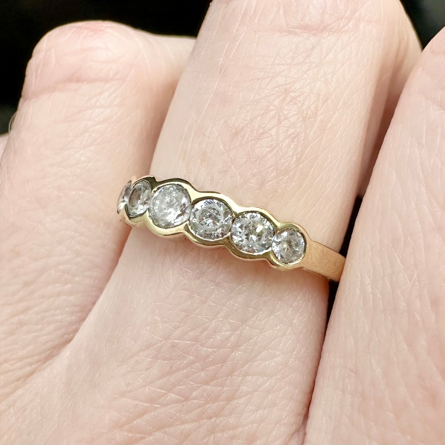 9Ct Yellow Gold .75Ct TW Diamond Simulant Graduating Band Ring Sz N 1/2