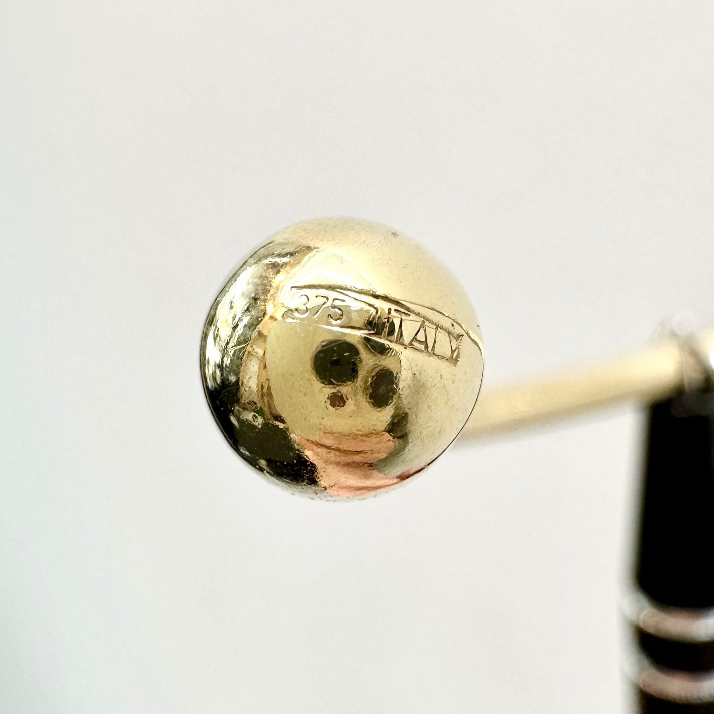 9Ct Yellow Italian Gold Hollow Torque Bangle 5.5"