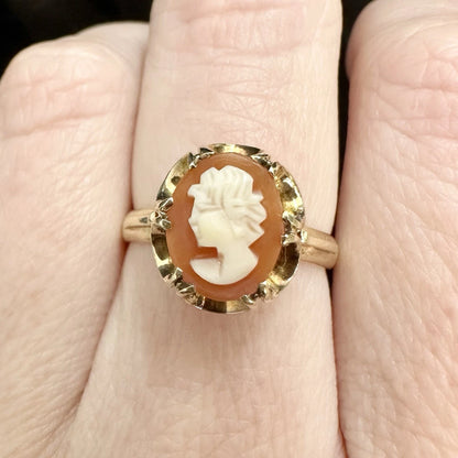 9Ct Yellow Gold Vintage Cameo Ring Sz M