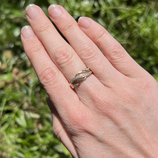 9Ct Yellow Gold and Diamond Wave Band Ring Sz L