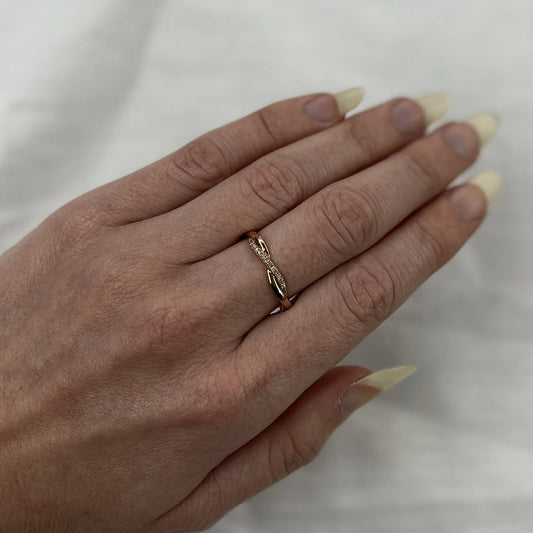 14Ct Rose Gold Crossover Diamond Band