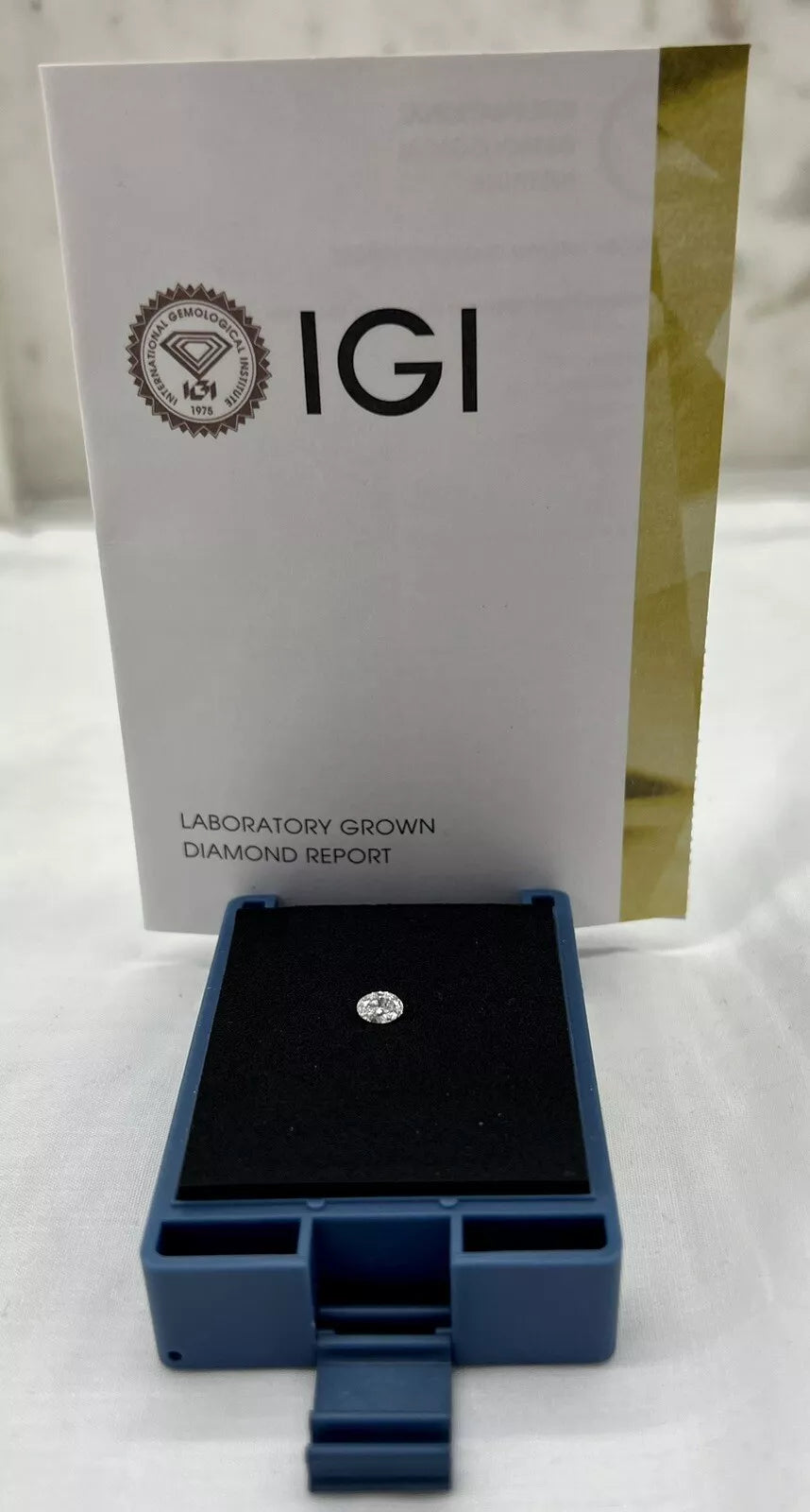 Certified Oval Cut 0.34 Carat IGI Lab Created Grown Loose Diamond D/VS 1