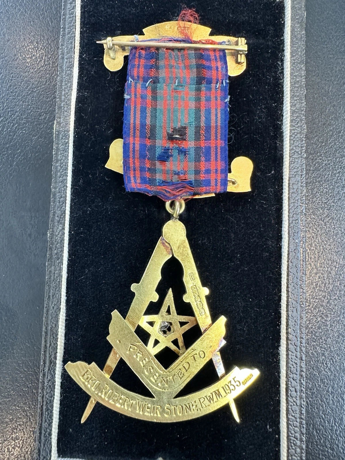 Vintage 14Ct Yellow Gold & .10 Carat Diamond Masonic Medal - Lodge Athole 1858