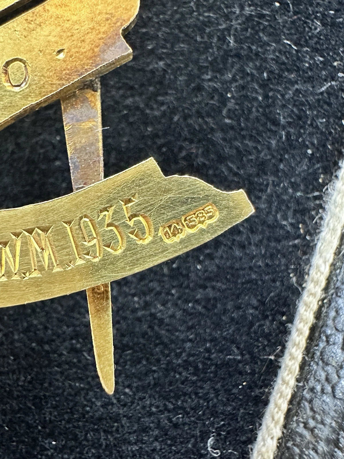 Vintage 14Ct Yellow Gold & .10 Carat Diamond Masonic Medal - Lodge Athole 1858