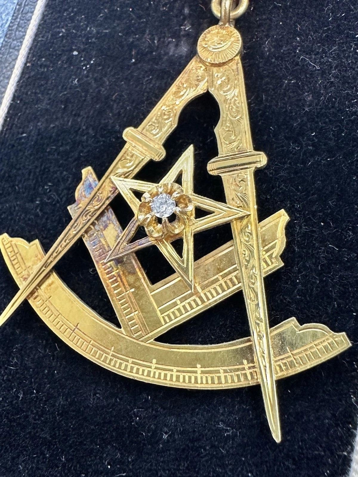 Vintage 14Ct Yellow Gold & .10 Carat Diamond Masonic Medal - Lodge Athole 1858