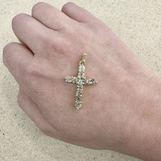 14Ct Yellow Gold 2.20 Ct TW Diamond Set Cross Pendant