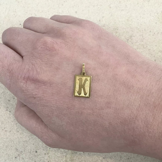 18Ct Yellow Gold 'K' Initial Charm Pendant