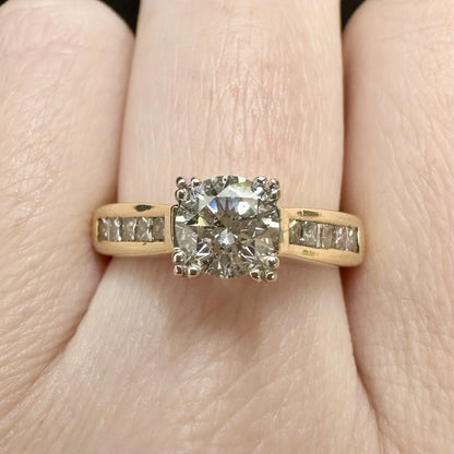 18Ct Yellow Gold Natural Diamond Solitaire Ring With Princess Accents