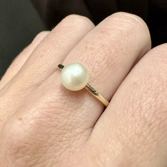 10Ct Yellow Gold Cultured Freshwater Pearl Ring Sz O