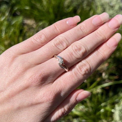 9Ct Yellow & White Gold Split Shank Diamond Ring Sz N