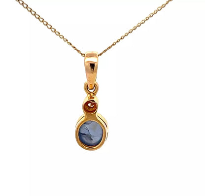 18Ct Yellow Gold Blue Cabochon Gemstone & Diamond Pendant
