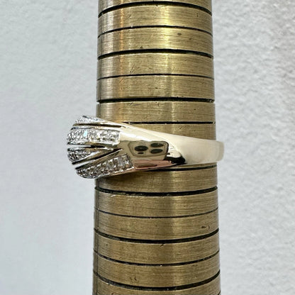 9Ct Yellow Gold .15 Carat TW Diamond Ring Sz P 1/2