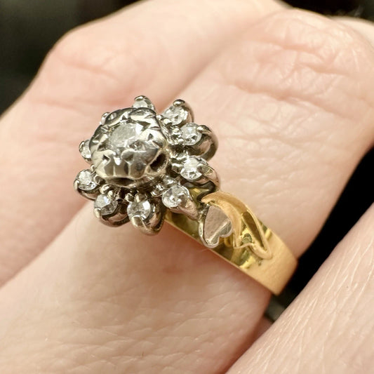 18Ct Two-Toned Gold High-Rise Set Vintage Diamond Ring Sz I 1/2