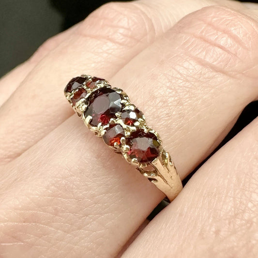 9Ct Yellow Gold Vintage 1976 Birmingham Garnet Ring Sz P