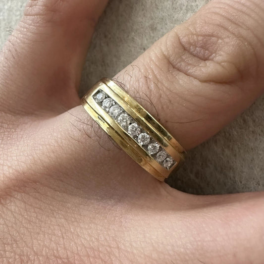 10Ct Yellow Gold 0.25 Carat TW Channel Set Diamond Men's Ring Sz T