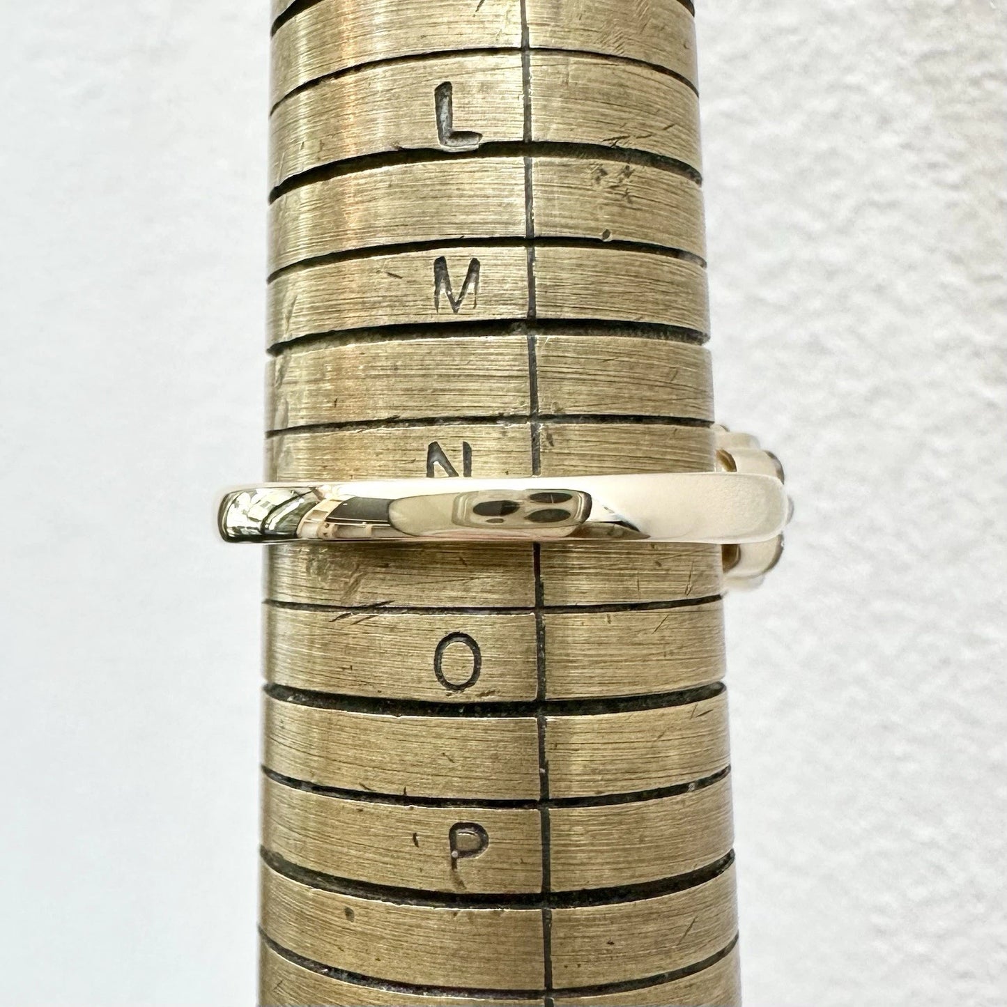 9Ct Yellow Gold 2.00Ct TW Diamond Cluster Ring Sz N