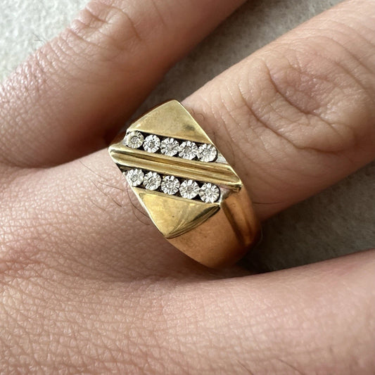 9Ct Yellow Gold .025 Carat TW Diamond Men's Signet Ring Sz V 1/2