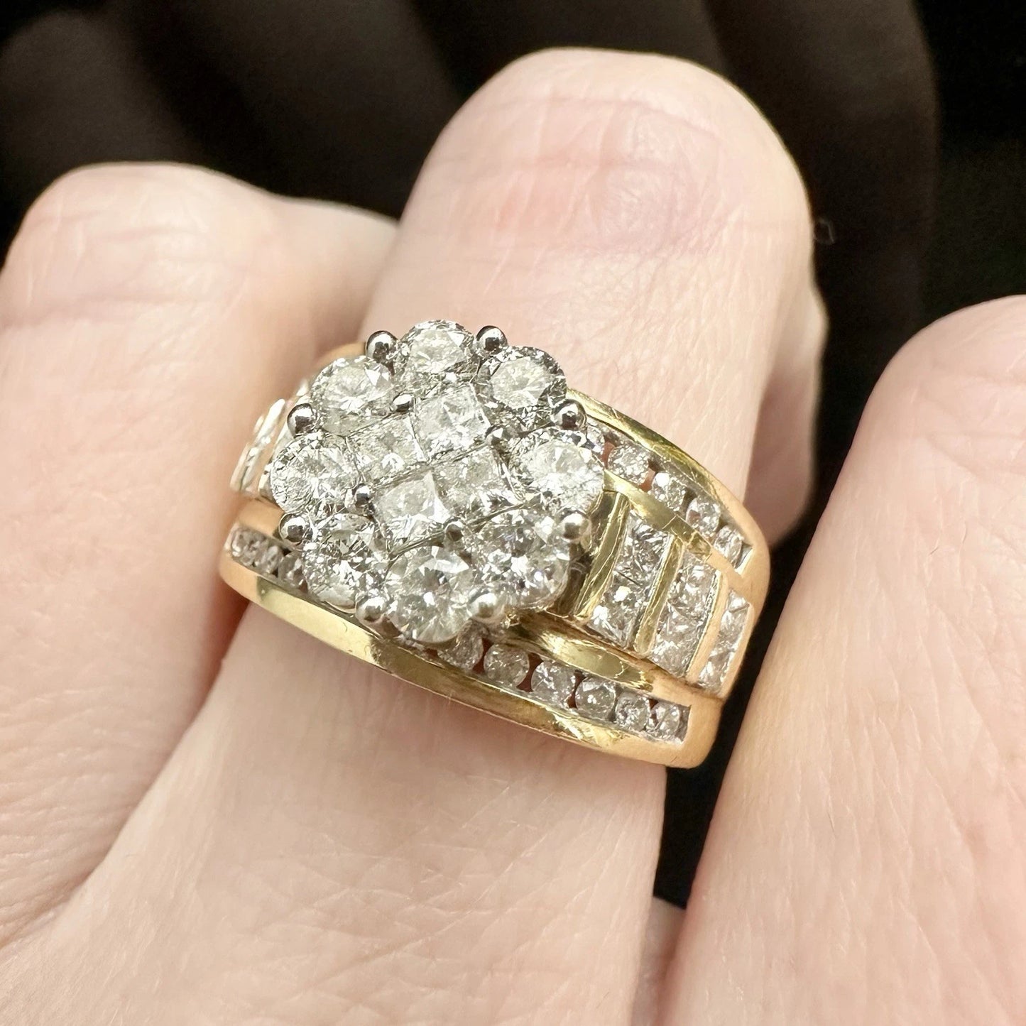 14Ct Yellow Gold 1.80 TW Diamond Three Row Cluster Ring Sz N 1/2