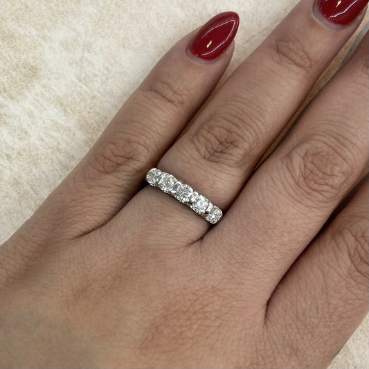18Ct Yellow Gold Scalloped Edge Diamond Ring - Valuation Supplied
