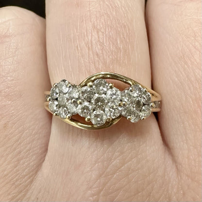 10Ct Yellow Gold 1 Carat TW Diamond Cluster Trilogy Ring Sz N 1/2