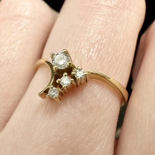 18Ct Yellow Gold .15 Carat TW Diamond Dress Ring Sz N 1/2