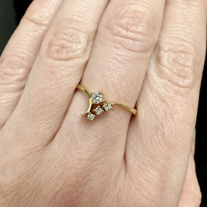 18Ct Yellow Gold .15 Carat TW Diamond Dress Ring Sz N 1/2