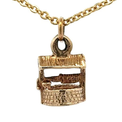 9Ct Yellow Gold Vintage Wishing Well Pendant
